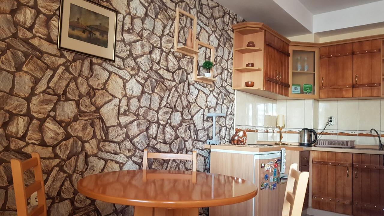 Luccia Apartments - Ohrid City Centre Exteriör bild